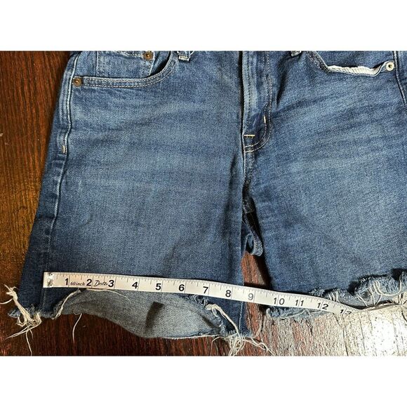 Gap Denim Classic 5" Denim Short Size 2 - Picture 5 of 8